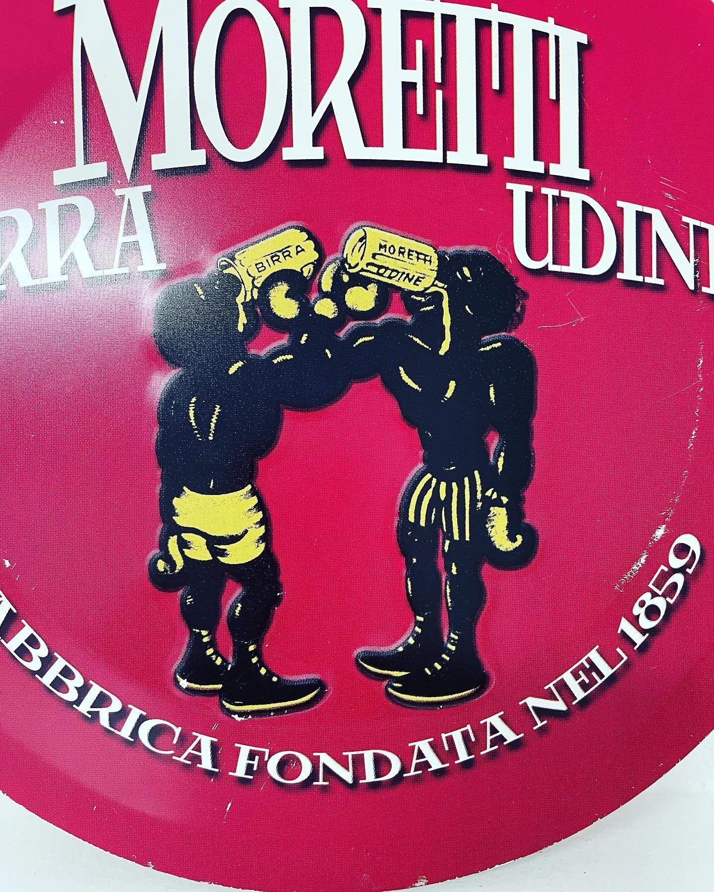 Moretti Button