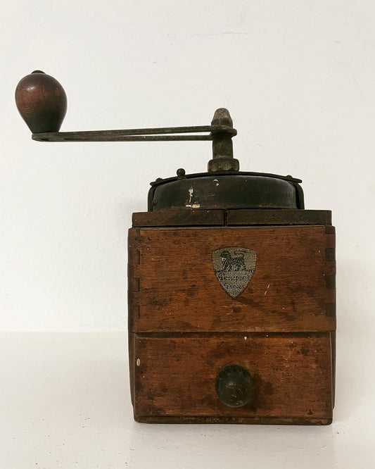 Old Peugeot grinder