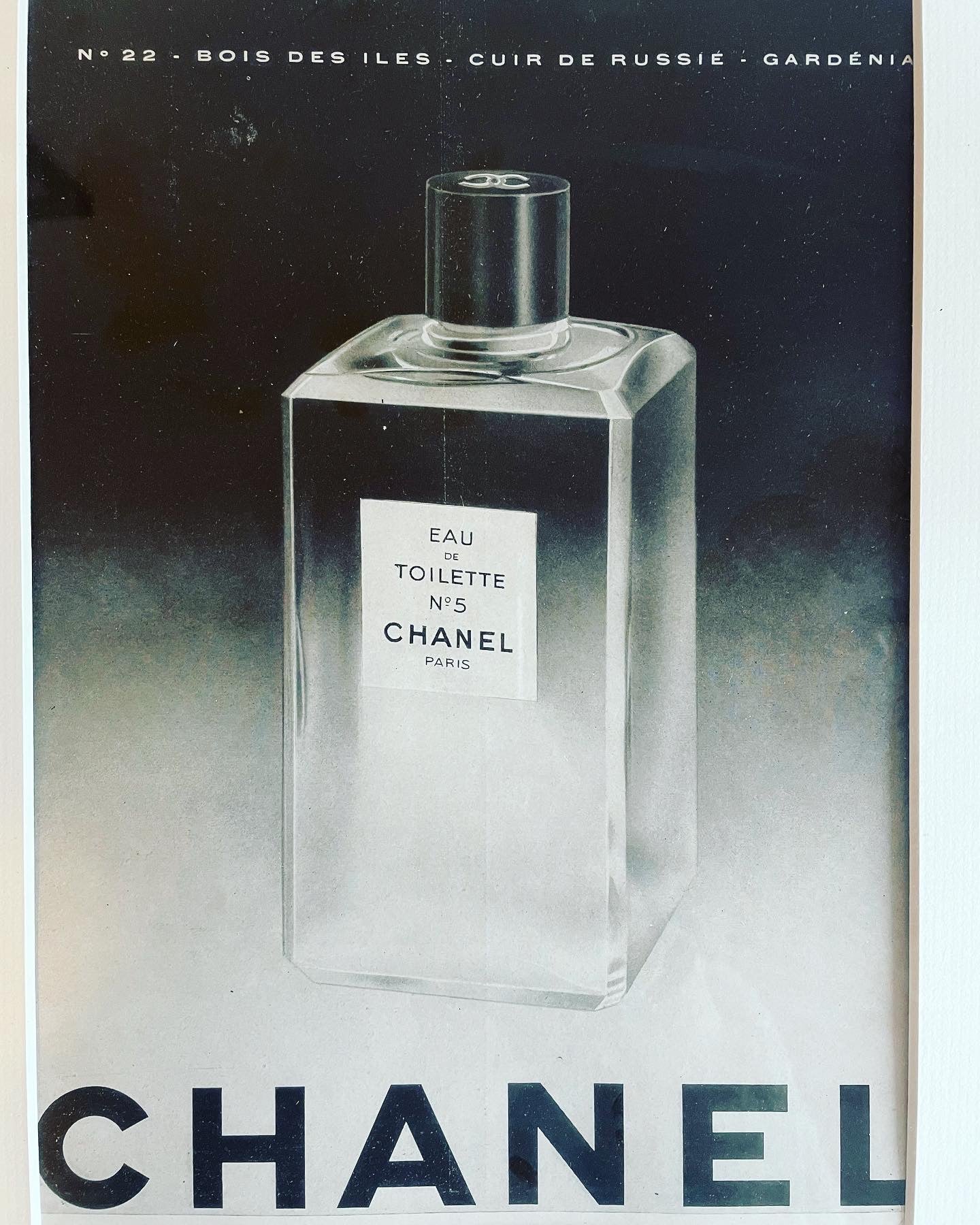 Chanel painting