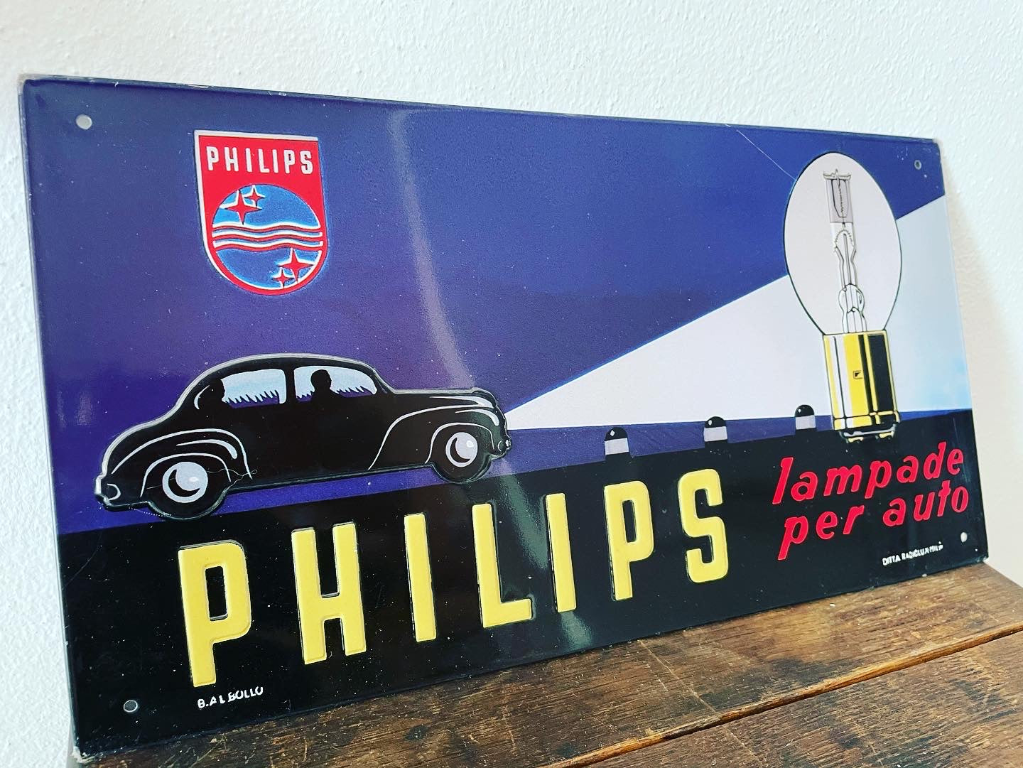 Philips sign