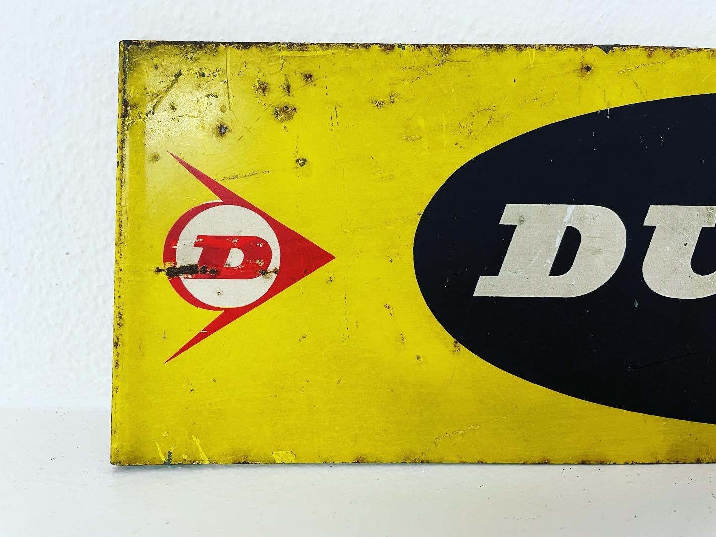 Dunlop sign