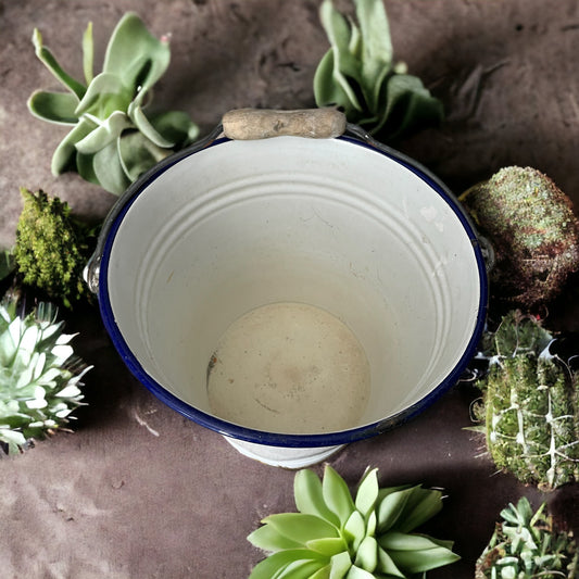 Italian enamel bucket