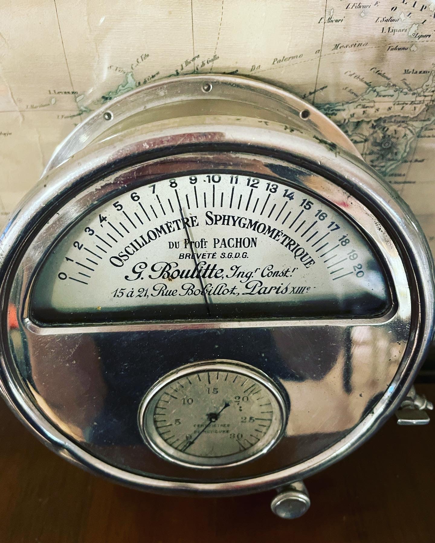 Sphygmomanometer 1900