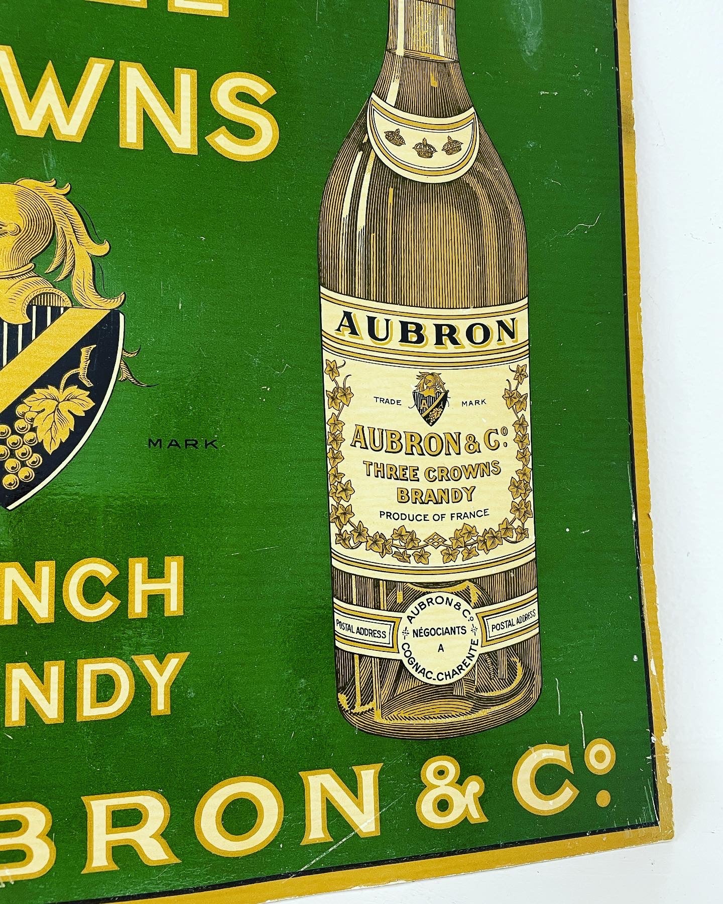 Aubron table sign