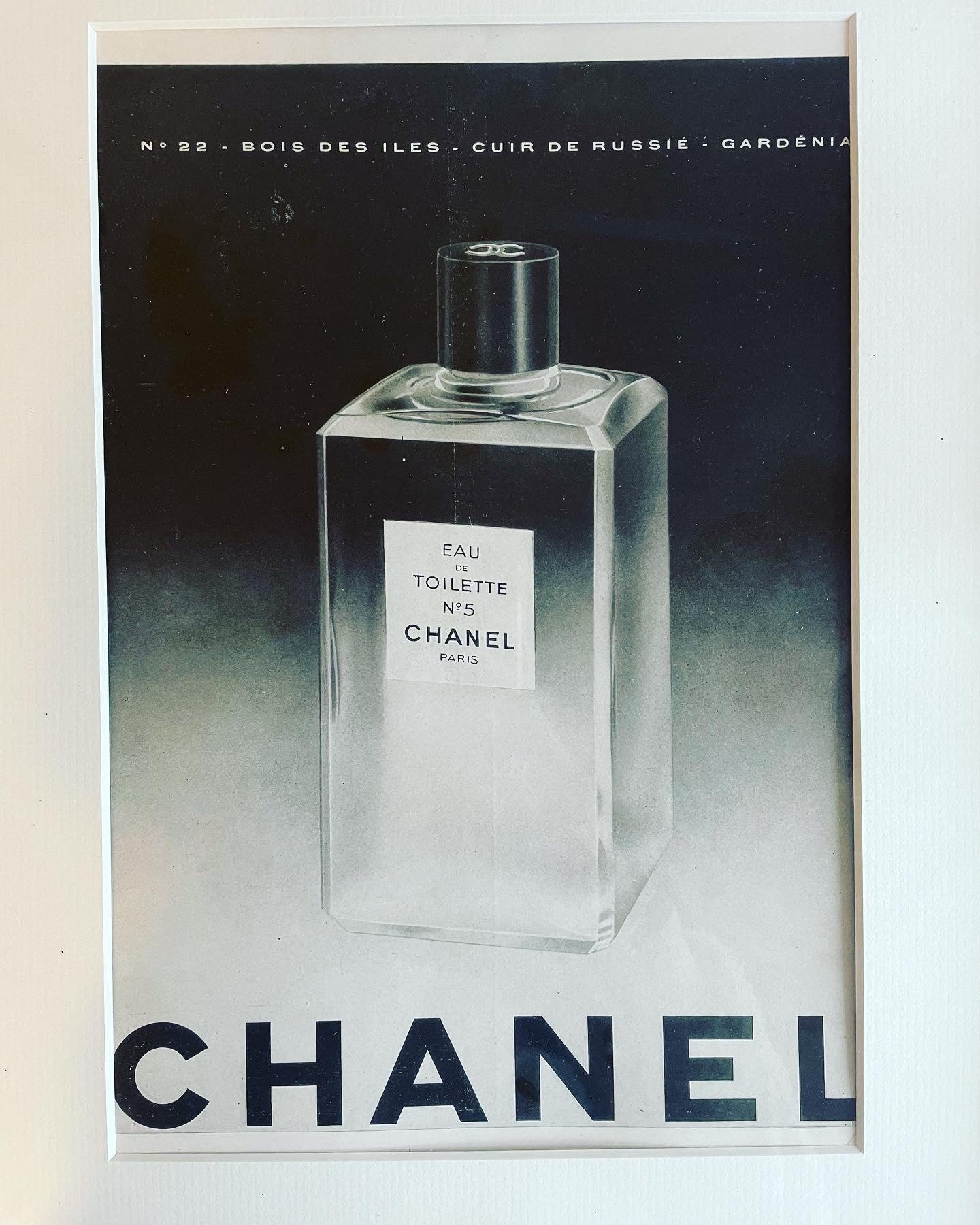 Chanel painting