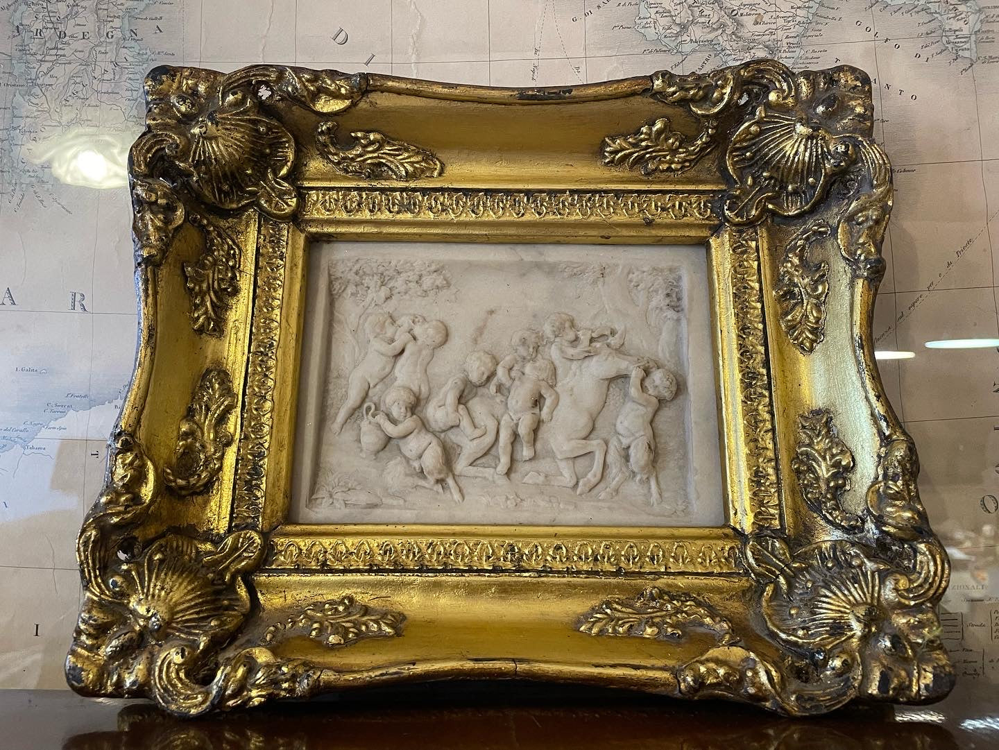 Bas-relief in marble dust