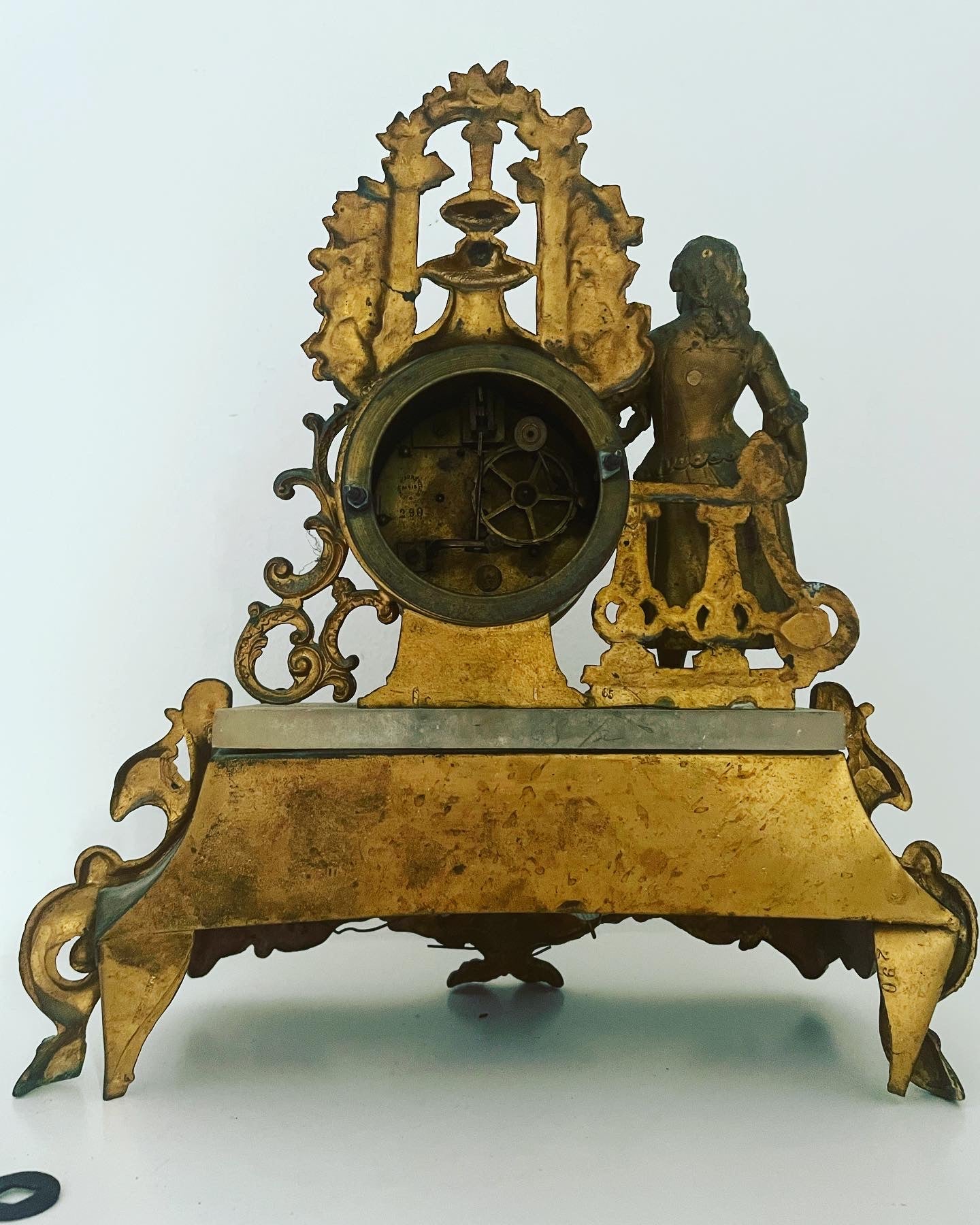 Baroque clock