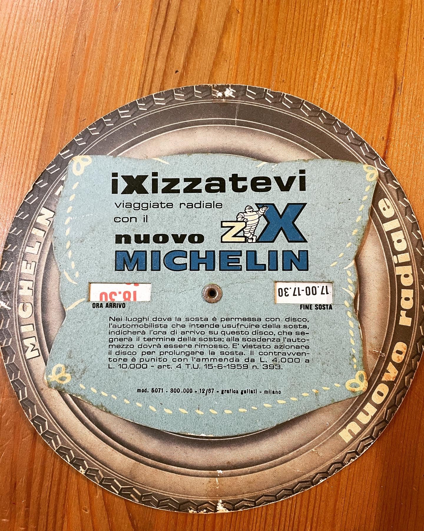 Michelin parking disc