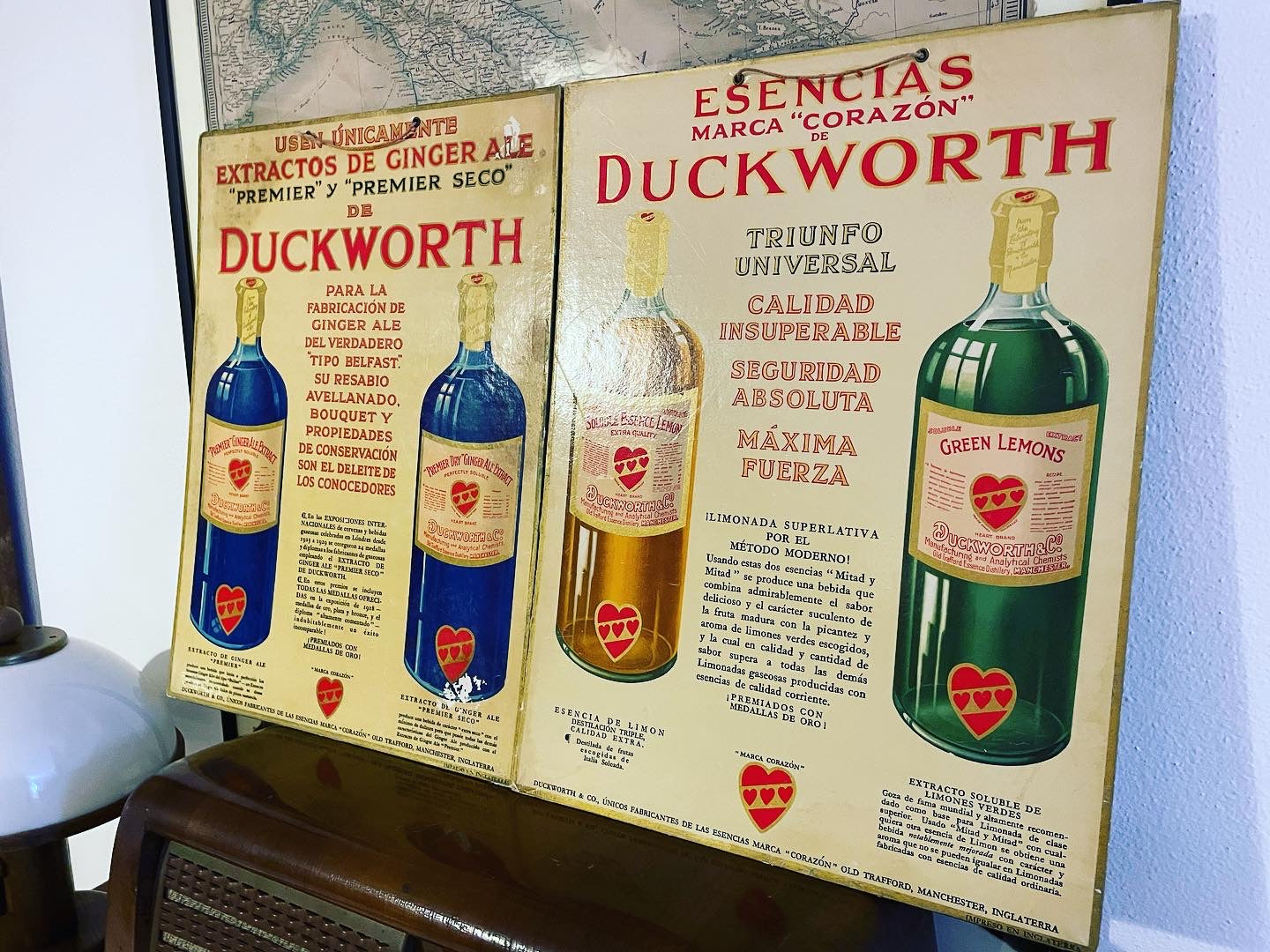 Duckworth Sign Pair